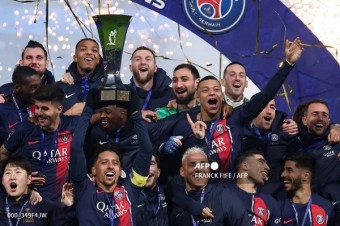 '이강인·음바페 골' PSG, 프랑스 슈퍼컵 트로피 우승