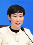 발언하는 이지은 전 총경