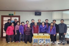 농협 옥천군지부, 자매결연 안내면 율티마을에 성품 전달