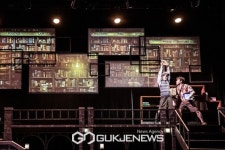 설 연휴 맞아 인기 가족뮤지컬 내 친구 워렌버핏-공룡이 살아있다