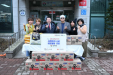 구리시, 설 앞두고 샬롬의집 등  사회복지시설 방문·위문품 전달