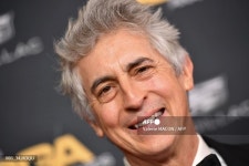 포즈 취하는 영화 감독 알렉산더 페인