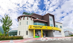 의령곤충생태학습관, 누적 관람객 50만 명 돌파…기존 크기 2배 생태 온실 증축