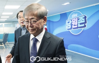 심사발표 마친 임혁백 민주당 공관위원장