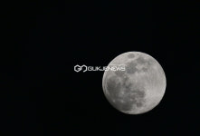 [국제포토] 정월대보름달 하루 앞당겨 봄