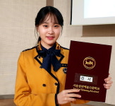 가수 김다현, 정동원 후배 됐다...서울공연예술고 입학