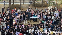 청주 운동초등학교, 등굣길 흔한 버스킹 실시