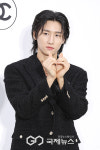 [GJ포토] 몬스타엑스 아이엠, 몬베베를 향한 손하트♥(샤넬 CHANEL)