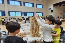 청주 운동초등학교, 학생자치회 함께 진로 체험전 운영