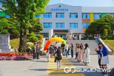 진천상산초등학교, 어린이날 주인공은 우리야! 등굣길 행사 열어