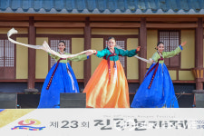 전국 최초 지역별 교방춤 한자리에, 역사문화의 도시 진주 집결