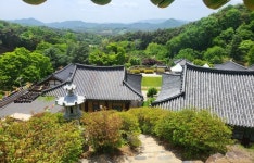 [포토] 세종시, 부처님 오신날, 산신각에서 바라본 비암사