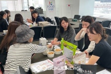 올해 도쿄 K-푸드 페어는 완벽 그 잡채