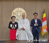 인도 민간 외교관 제나 정, 동국대 돈관 이사장과 환담... 한-인도 불교 문화교류 논의