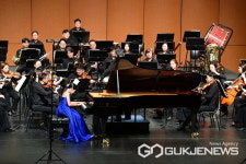 진주시립교향악단과 지역 청소년들의 협연, 감동적인 무대 선사