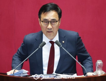 '방통위법 개정안' 본회의 상정 대응 국힘, 필리버스터 시작