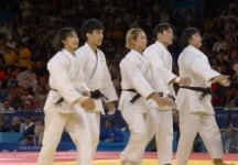 [속보] 한국 유도 혼성 단체전 4강 불발...동메달 결정전 도전