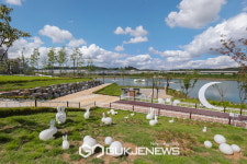 [포토] 시흥은계호수공원에서 누리는 구름속의 산책