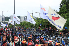 근로복지공단 타 부처 업무 이관 방침 노조 강력 반발