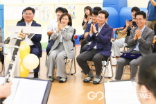 이상일 용인시장, 기흥구 용인강남학교 감각통합실 개소식 참석
