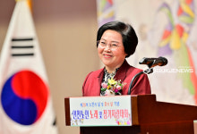 [국제포토] 이선옥, 어르신들의 지혜와 경험들이 인천시 발전에 기여해