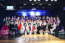 [GJ포토] 국제대 평생교육원 시니어모델 연기과정 수료식을 마친 시니어 모델들