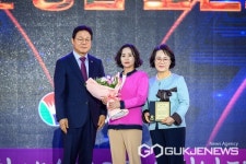 남해 박미선씨 3대 가족 제2회 경남 자원봉사 명문가 선정