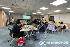 충북교육청 자연과학교육원, 수학과 함께하는 가족여행 운영