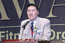 [GJ포토] 축사 하는 대한스포츠시설관리협회 이태경 대표(2024 대한민국 피트니스 어워즈)