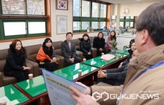 이상일 용인시장, 수지·기흥구 7개 초·중학교 방문해 환경 개선 현장 확인