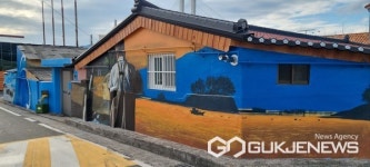 사천시, 큰고을 대방 굴항 4가지 테마 도시재생 벽화로 재탄생
