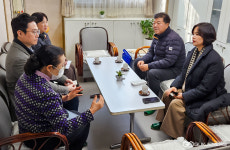 경주시, 설맞아 사회복지시설 38개소 방문…위문품 전달
