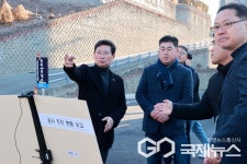 이상일 용인시장, 기흥구 상하동 주민들 염원사업 용인도시계획도로 구성 소1-32호 현장 방문