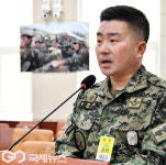 의원질의에 답하는 김현태 707특임단장