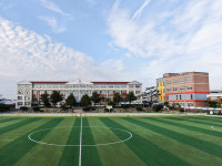 이리고등학교 출신, 경찰의 꽃 경무관 1명, 총경 2명, 승진