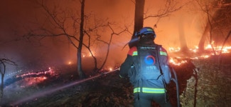 [1보] 남양주 백봉산 산불 강풍 진화 어려워