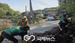 휴천1동 새마을부녀회 배수로·빗물받이 청소 실시