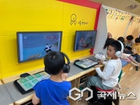 청주 옥산유치원, 꿈의 책 버스가 찾아왔어요
