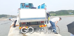 홍성군, 지역 어업인들과 대하 종자 3,550만 마리 방류