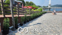 사계절 온통 꽃밭 예산! "꽃길만 걸어요"