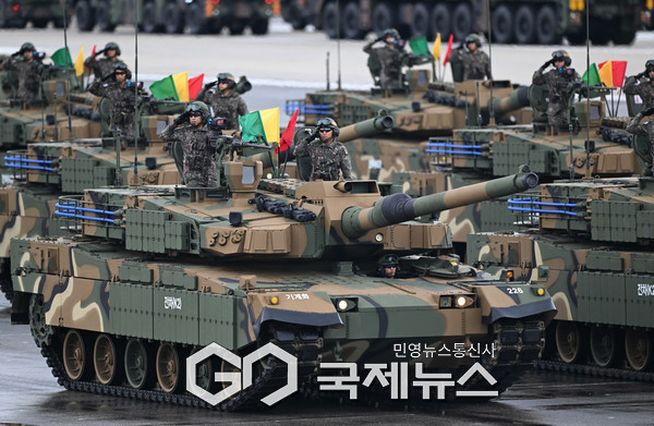한국-폴란드, 9조원 규모 K2 전차 수출 계약 체결