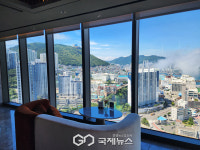 [윈덤그랜드부산] 구름 위에서 서부산 도심 뷰