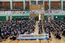 [포토] 정기명 여수세계박람회 위원장, 홍보위해 일일 교사 다섬이 나서