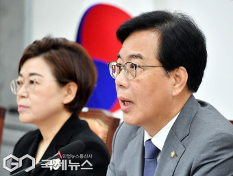 발언하는 송언석 비대위원장
