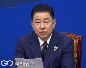 김병기 