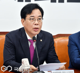 발언하는 송언석 비대위원장