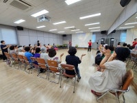 숭의1·3동 주민자치회, 웃음으로 떠나는 행복 여행