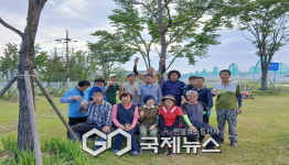 이산면 주민자치위원회, 석포공원 가꾸기 활동 실시