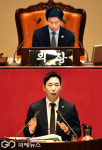 EBS법 찬성 필리버스터하는 이정헌 민주당 의원