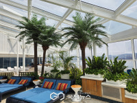 [로얄캐리비안] 스펙트럼호 선미 휴식 공간 솔라리움